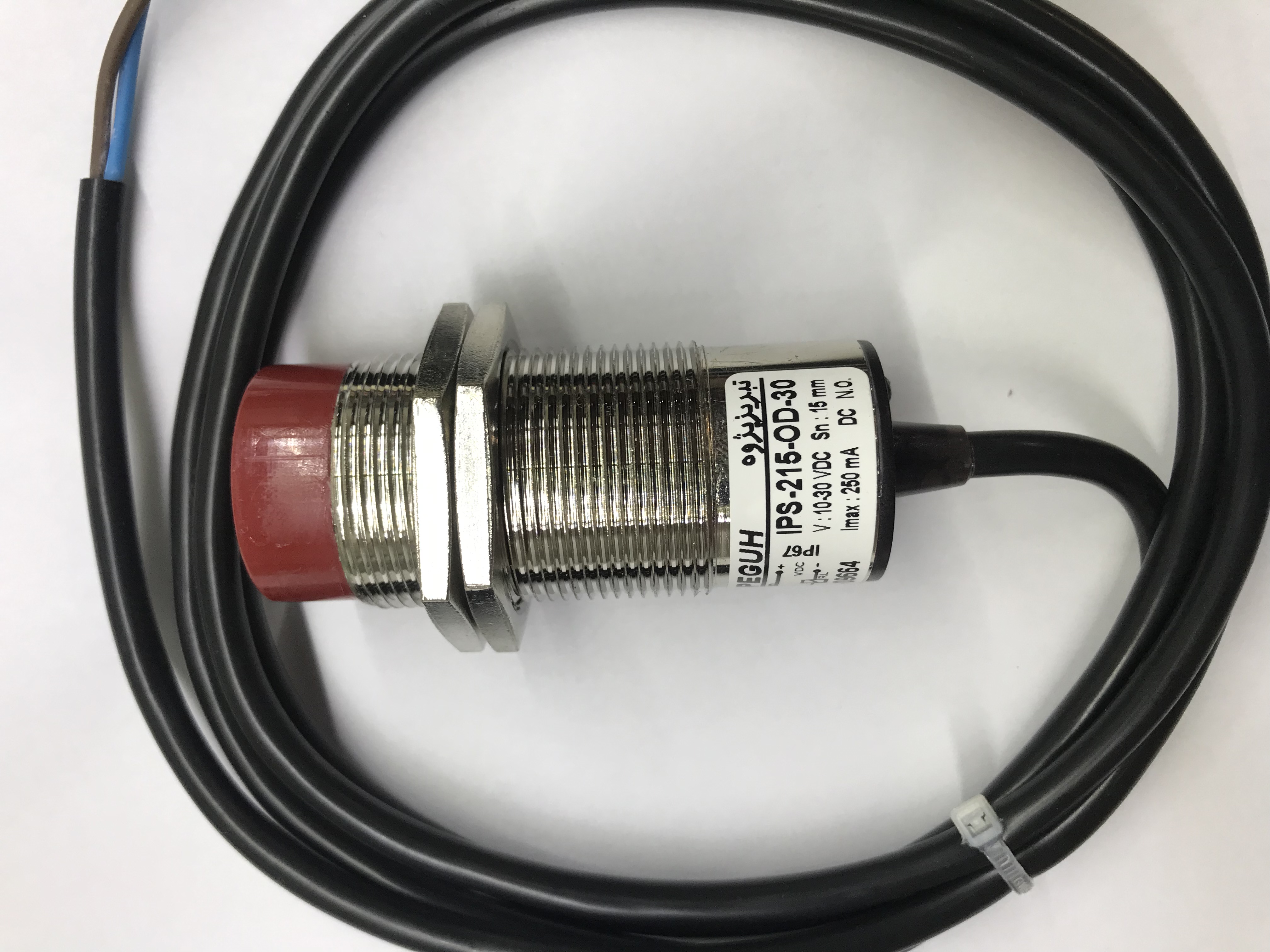 سنسورهای القایی تبریز پژوه حساس به فلز  کنتاک باز NOقطر30 میلیمتر IPS 215- OD-30  ولتاژ 10-30/VDC